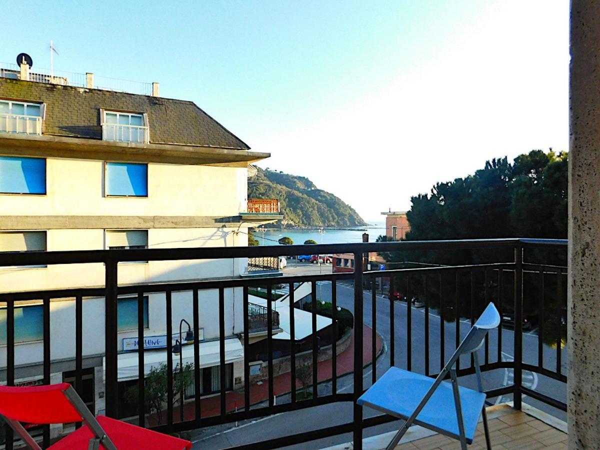 Aloha House!!! Apartment Levanto Exterior photo